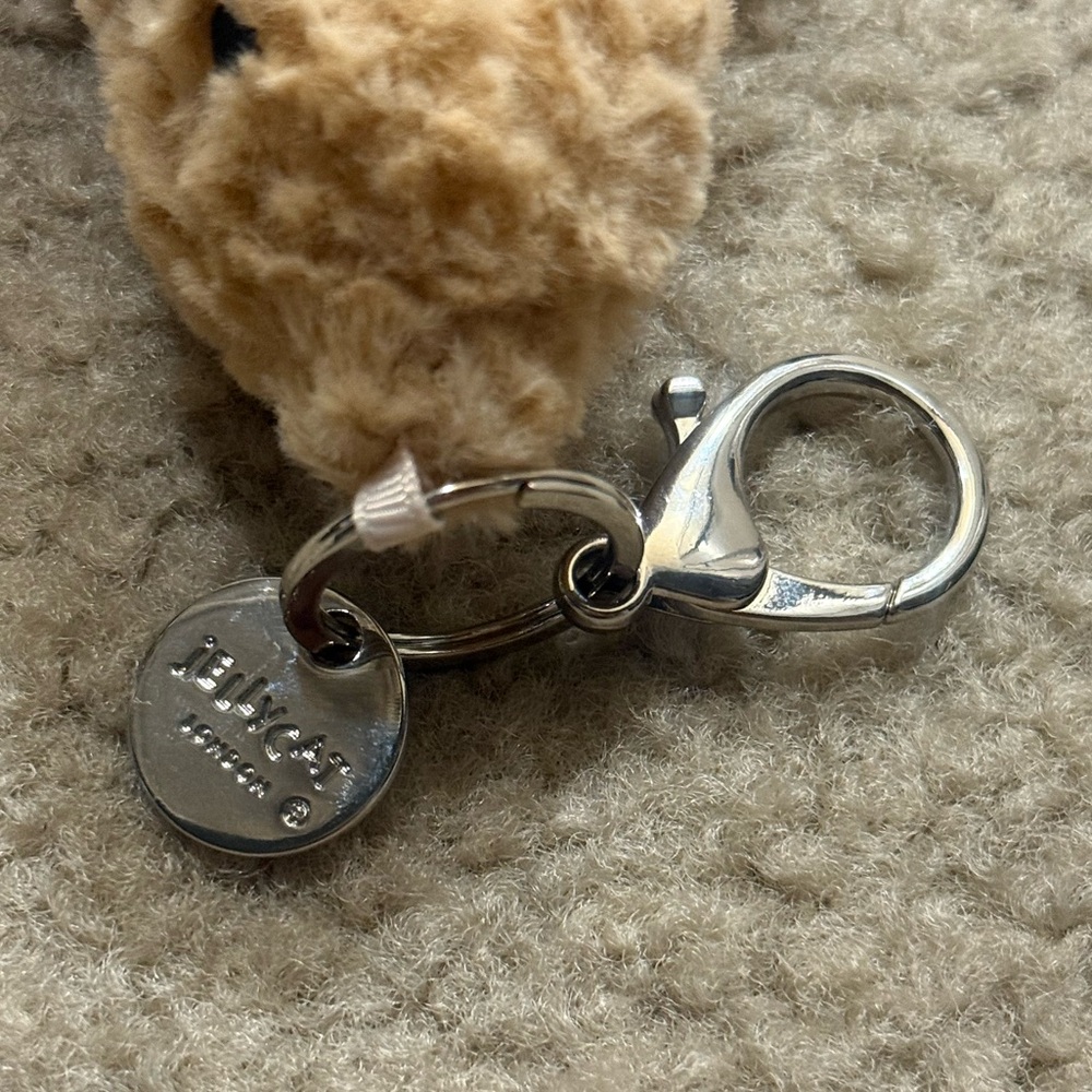 Jellycat Amuseables Peanut Keychain (WITH RECEIPT) 100% Authentic - Picture 8 of 8